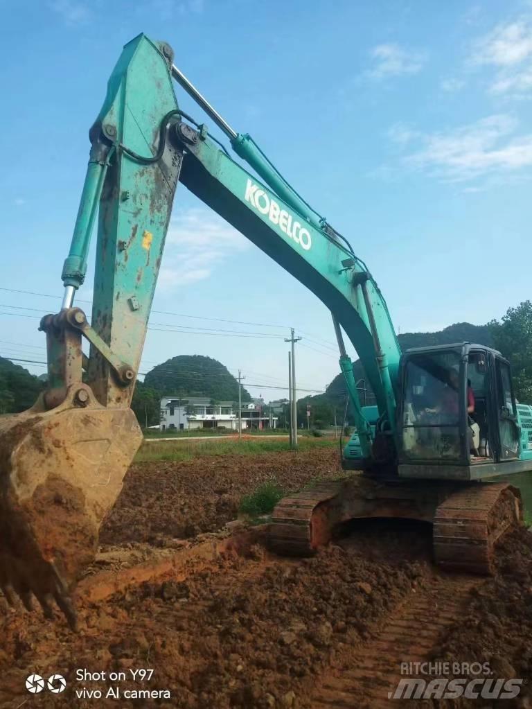 Kobelco SK200-10 Bageri guseničari