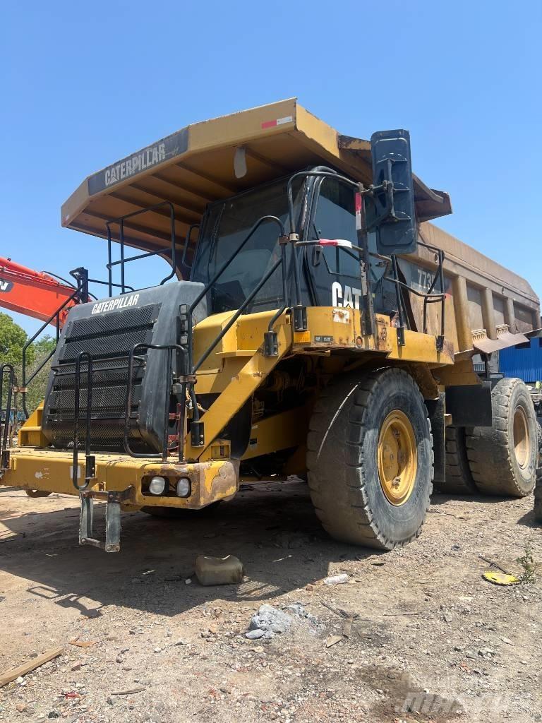 CAT 773 F Zglobni damperi