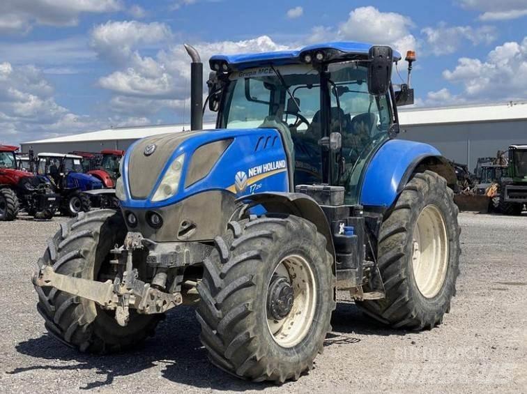 New Holland T7.210 Traktori