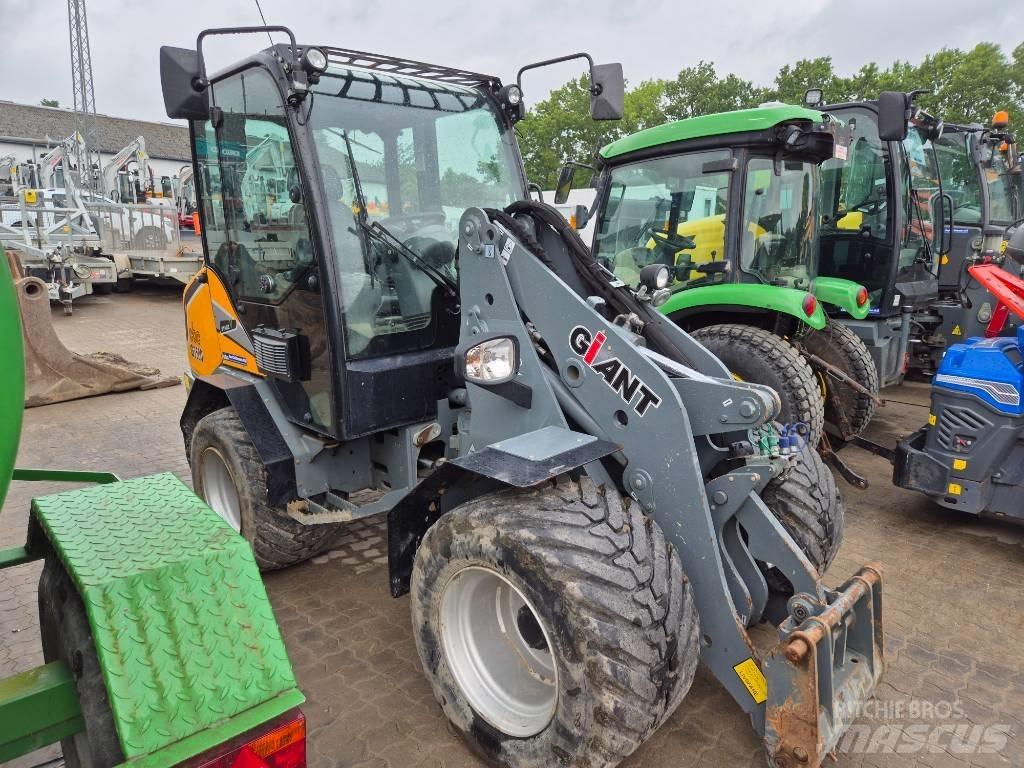 GiANT G3500 Mini utovarivači