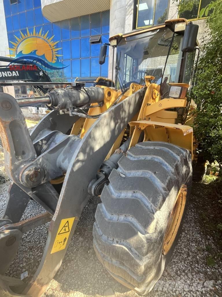 Volvo L 120 Utovarivači na točkove