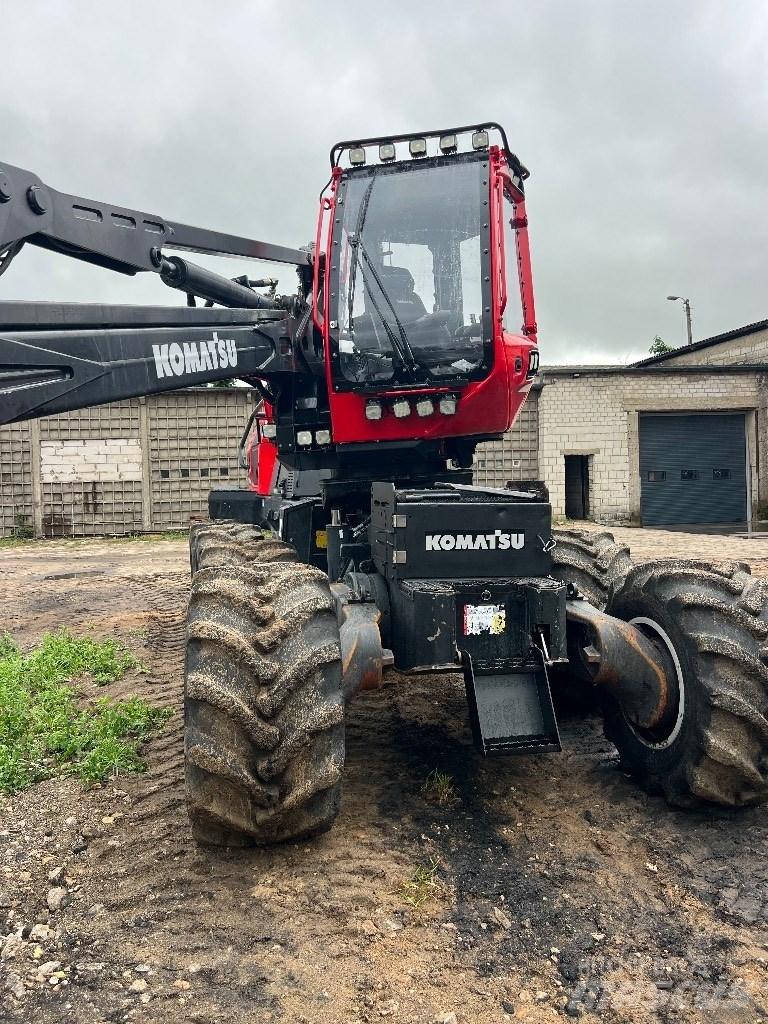 Komatsu 901 XC Harversteri