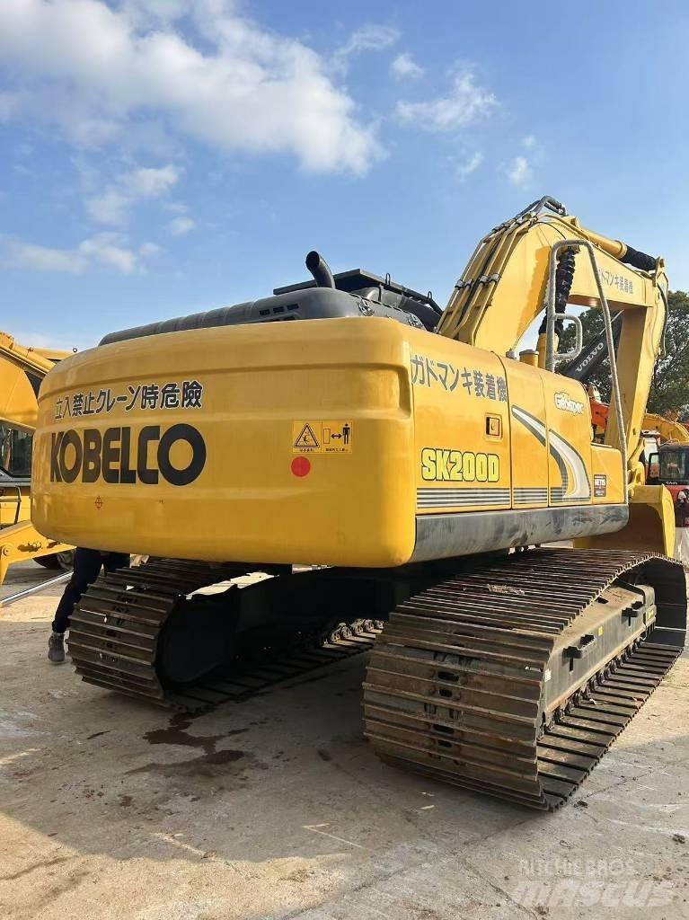 Kobelco SK 200D Bageri guseničari
