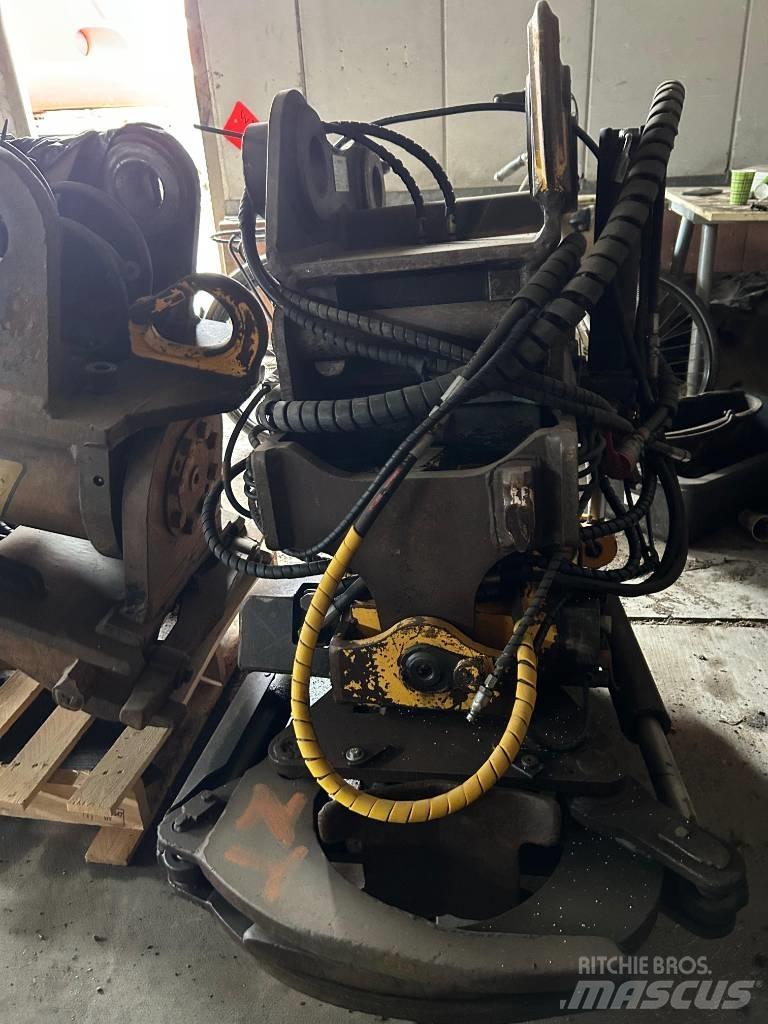 Engcon EC 214 Rotatori za građevinarstvo