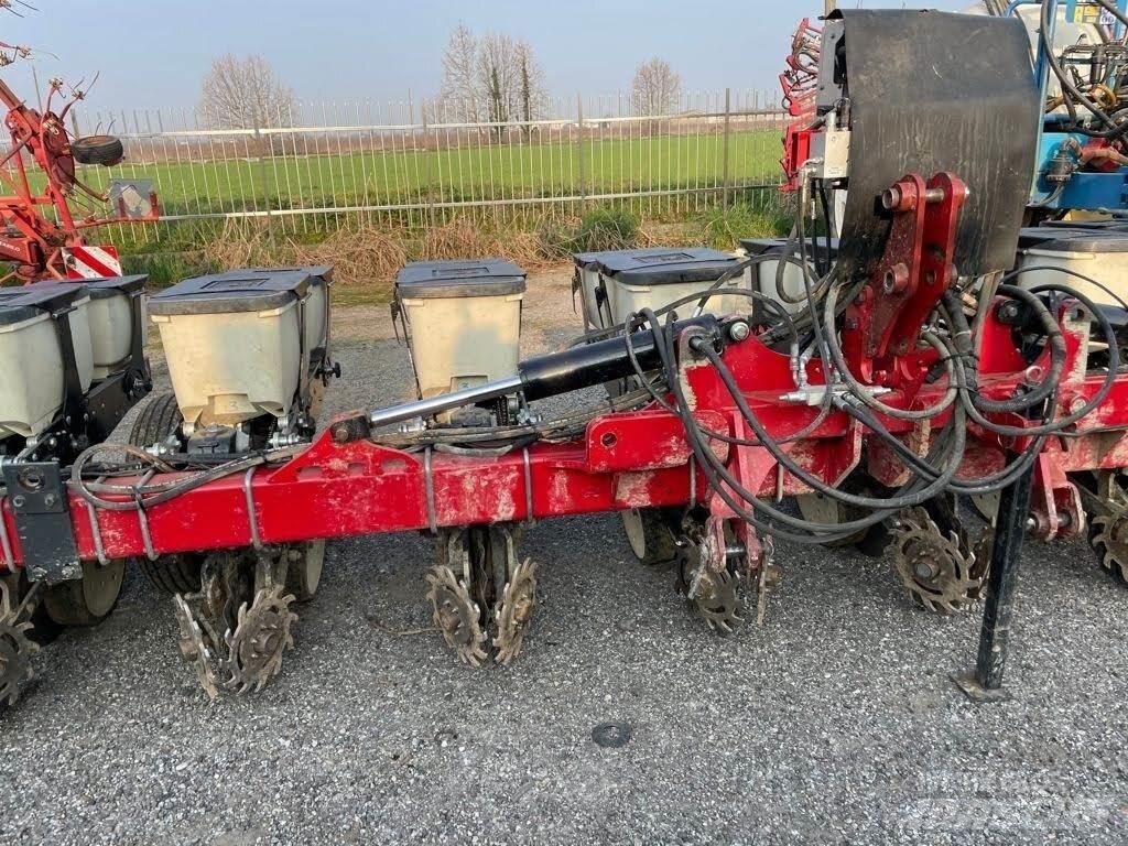 Kinze 8 FILE Sadilice