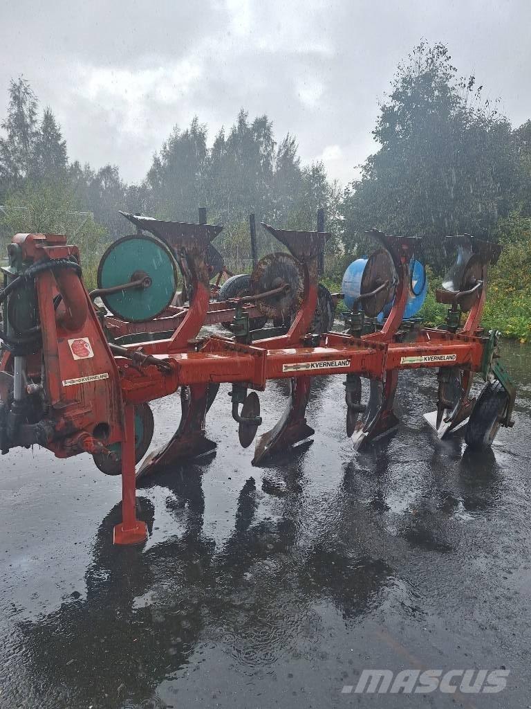 Kverneland W2 Plugovi obrtači