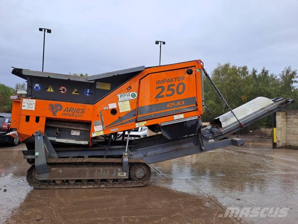 Arjes Impaktor 250 Mobilne drobilice