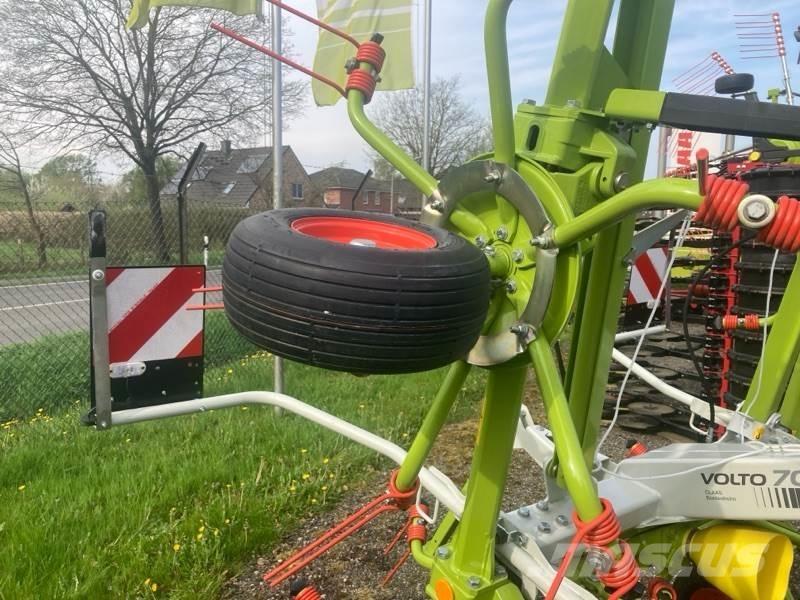 CLAAS Volto 700 Okretači i sakupljači sena