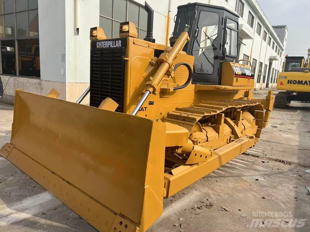 CAT D6G Buldožeri guseničari