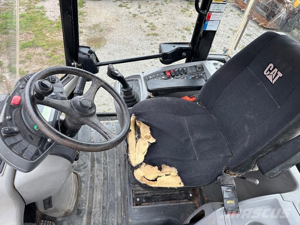 CAT 908M Radlader Utovarivači na točkove