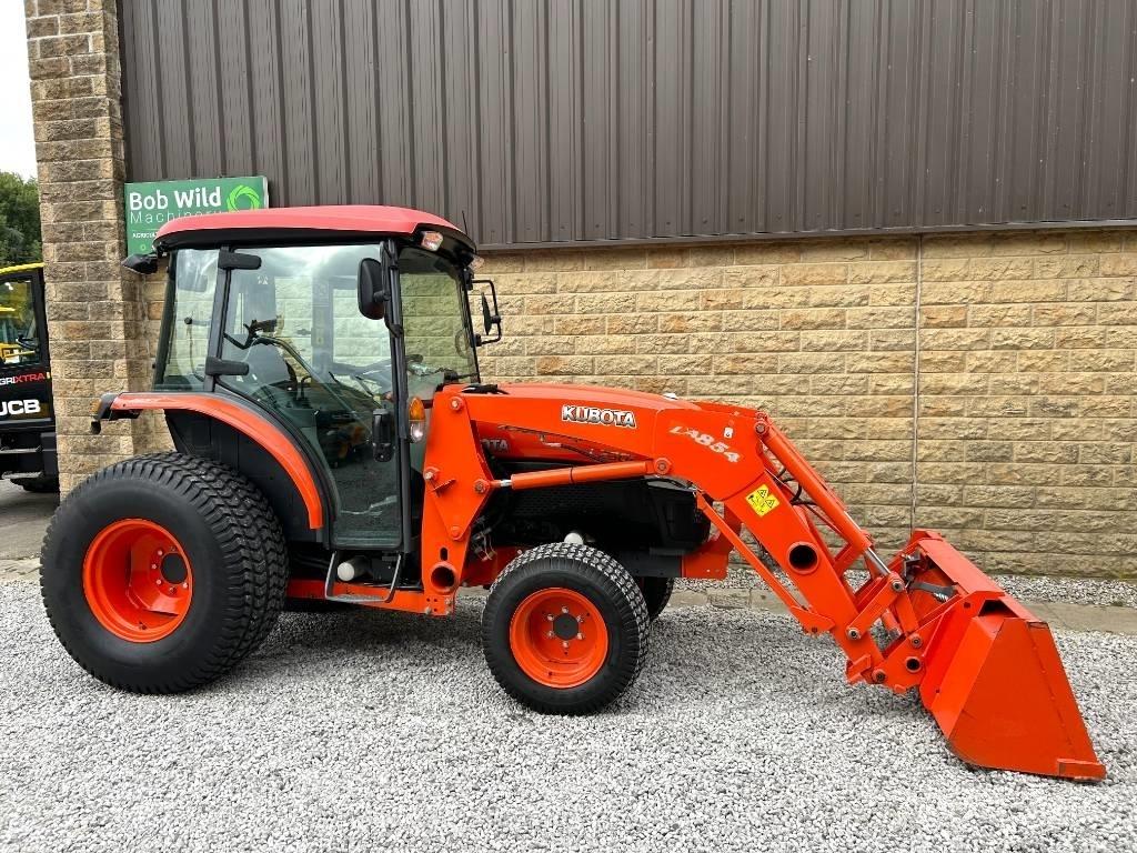 Kubota L2501 Traktori
