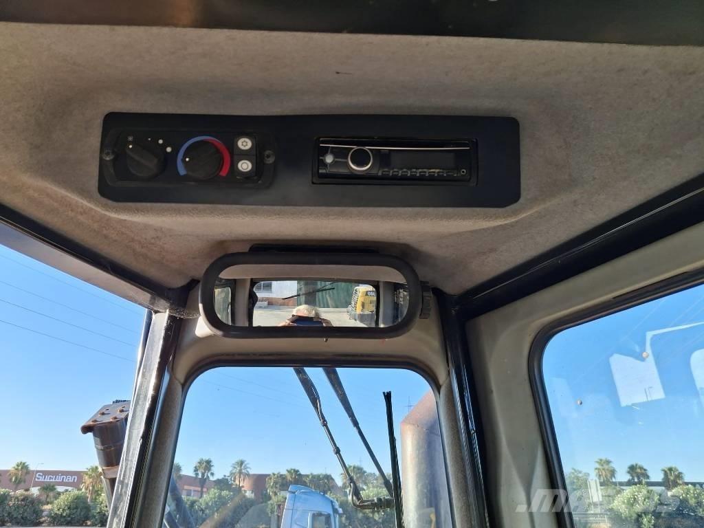 CAT D 6 T LGP Buldožeri guseničari
