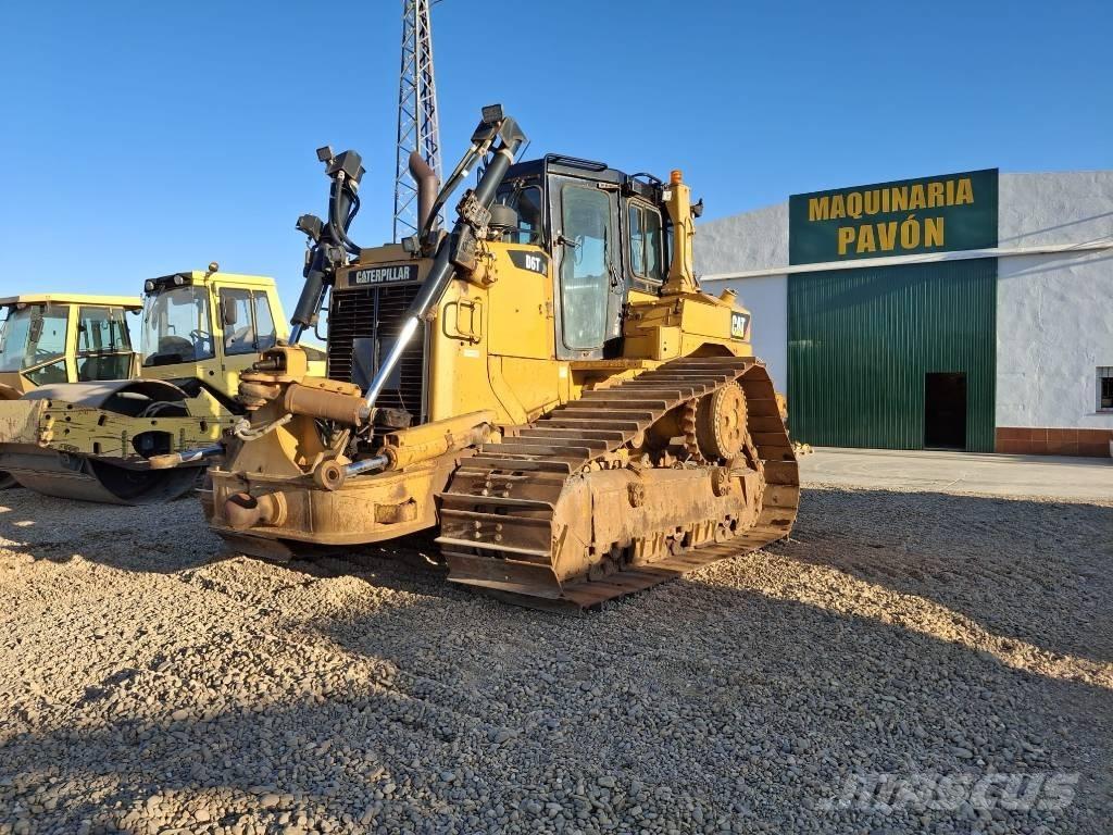 CAT D 6 T LGP Buldožeri guseničari