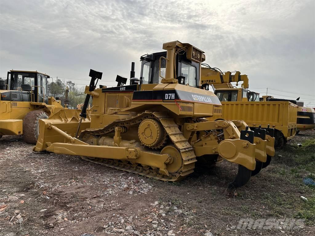 CAT D 7 H Buldožeri guseničari