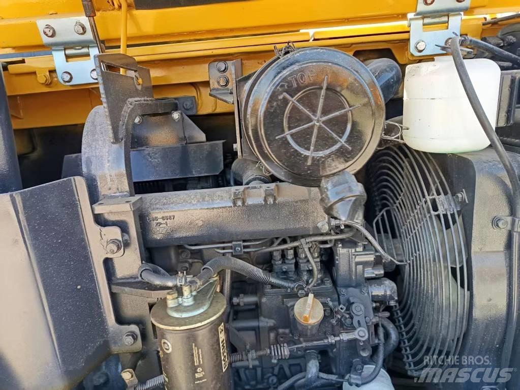 Komatsu PC56 Bageri guseničari