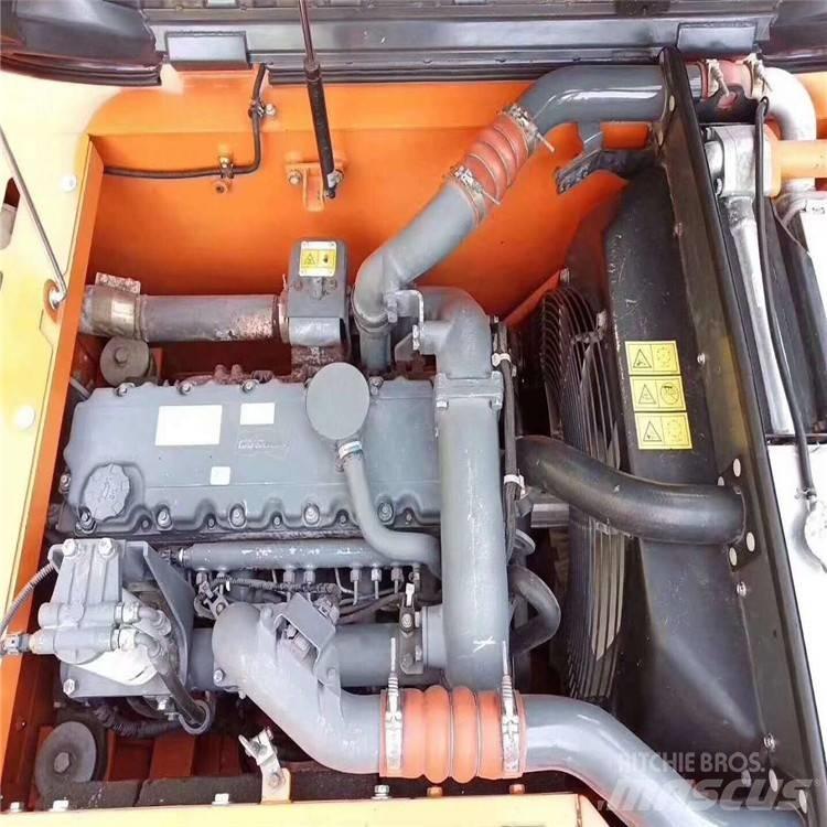 Doosan dx225 Bageri guseničari