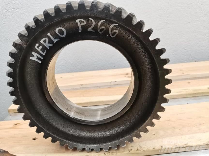 Merlo P 26.6 reducer Osovine