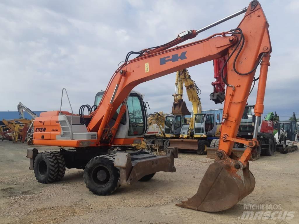 Fiat-Kobelco E175W Bageri točkaši