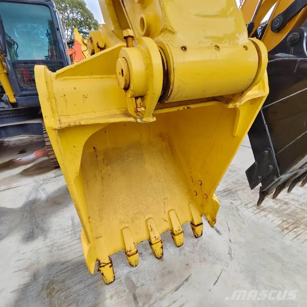 Komatsu PC 200-7 Bageri guseničari