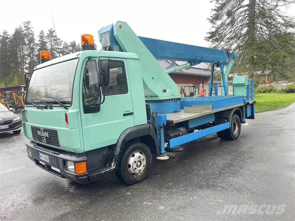 MAN L200 4x2-4300 Auto korpe
