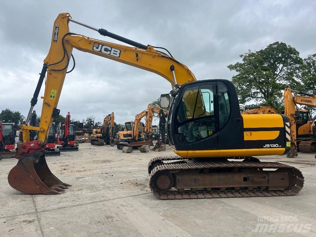 JCB JS 130 Bageri guseničari