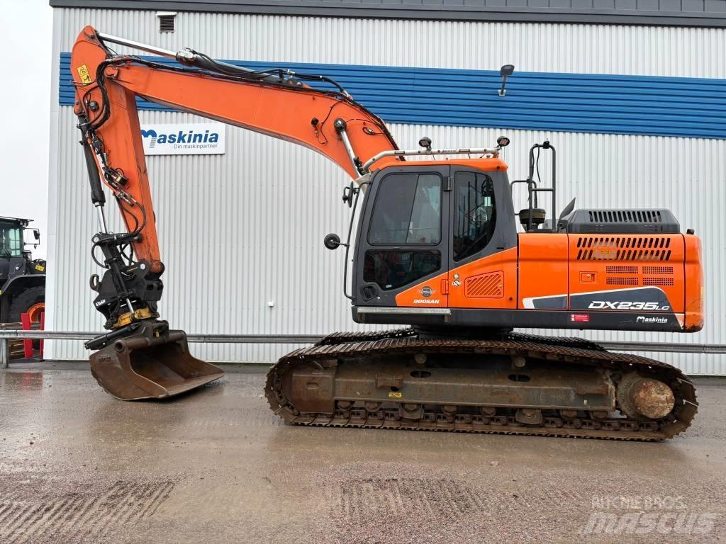 Doosan DX235LC-5 Bageri guseničari