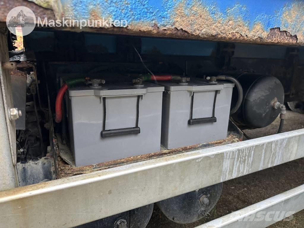 Volvo FH 12 Kamioni za prevoz životinja