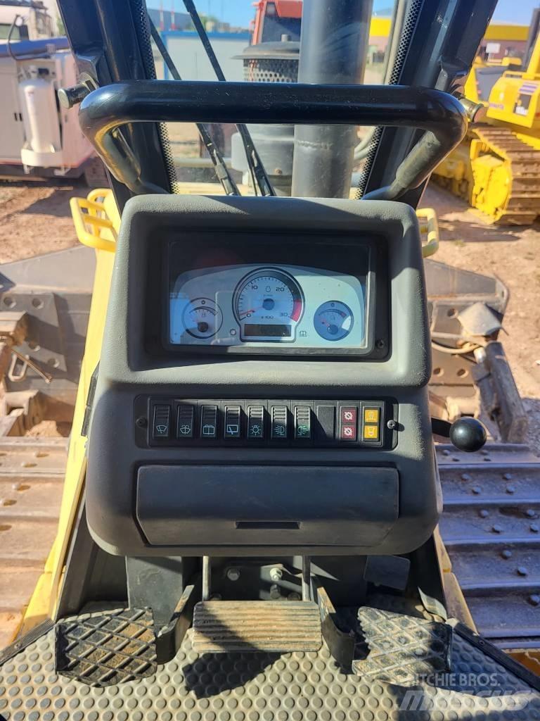 New Holland D 180 Buldožeri guseničari