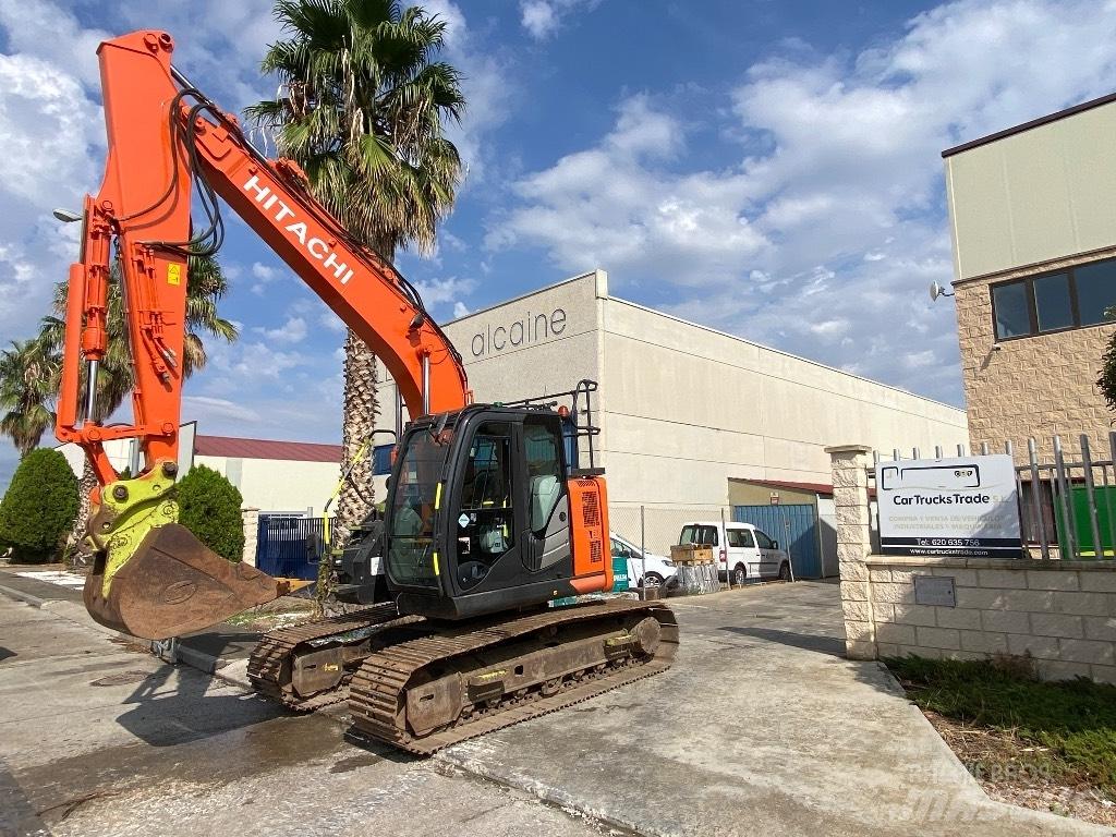 Hitachi ZX 135 US-6 Bageri guseničari