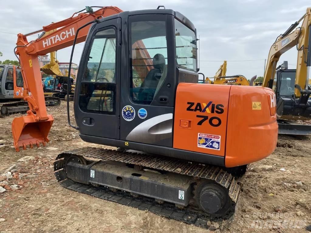 Hitachi ZX 70 Bageri guseničari