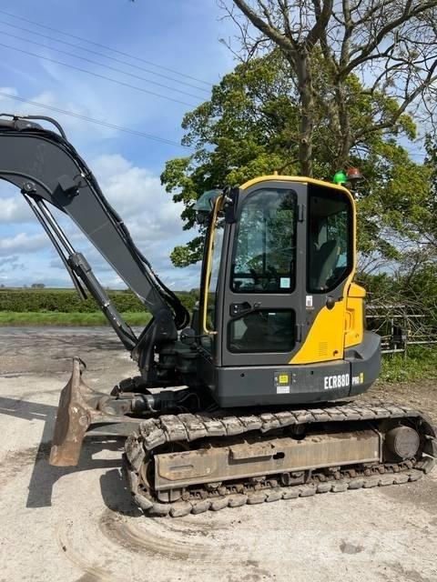 Volvo ECR 88 D Midi bageri 7t – 12t