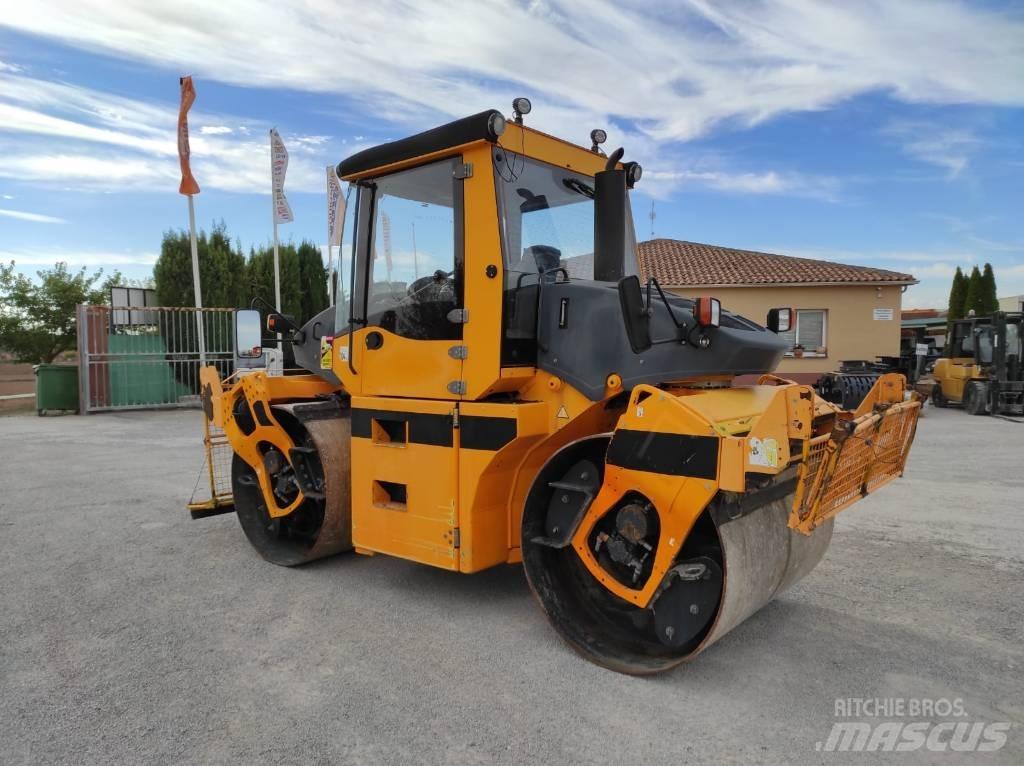Bomag BW 174 A P Valjci sa duplim bubnjem