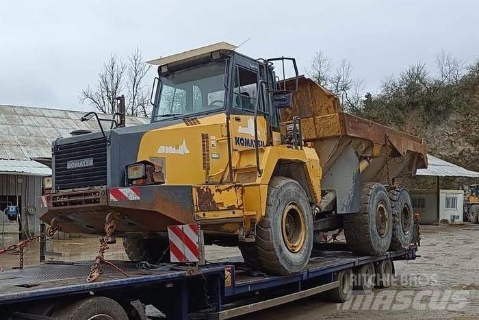 Komatsu HM300-2 Damperi za gradilište
