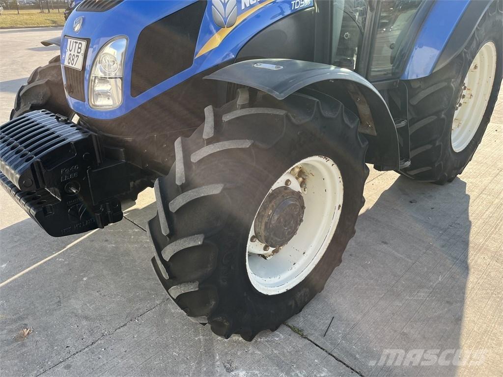 New Holland TD 5.95 Traktori