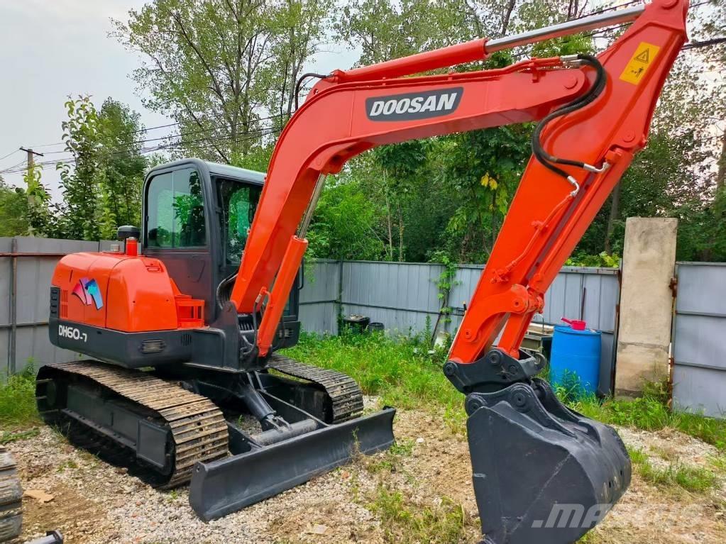 Doosan DH 60 Mini bageri < 7t