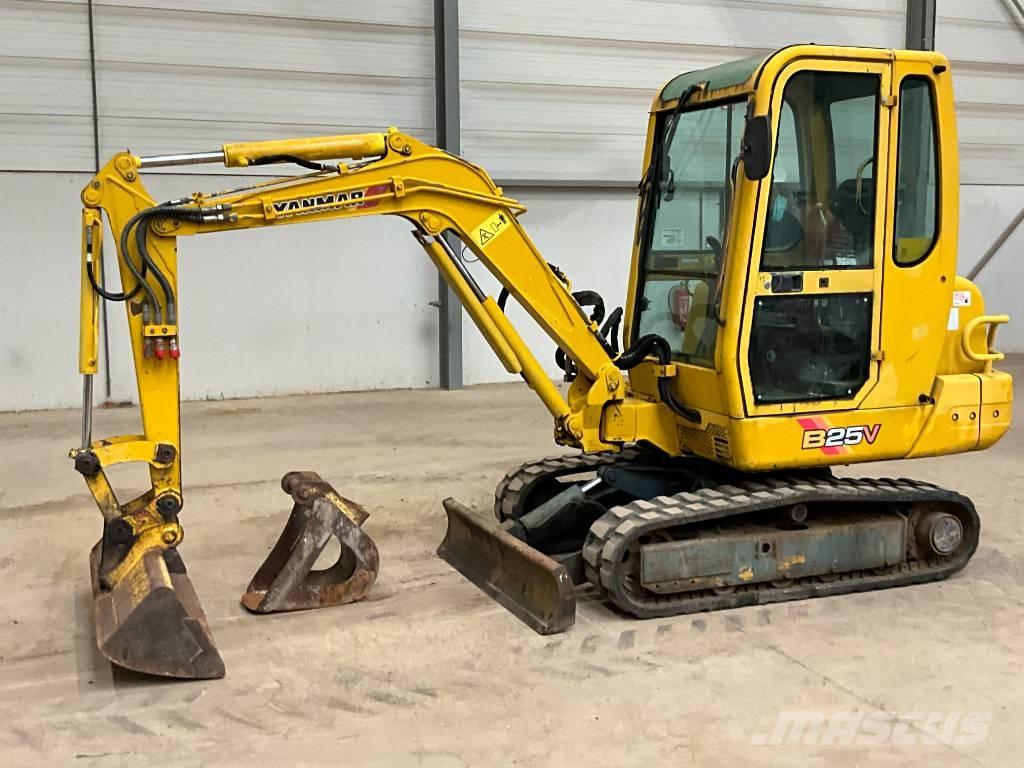 Yanmar B 25 V Mini bageri < 7t