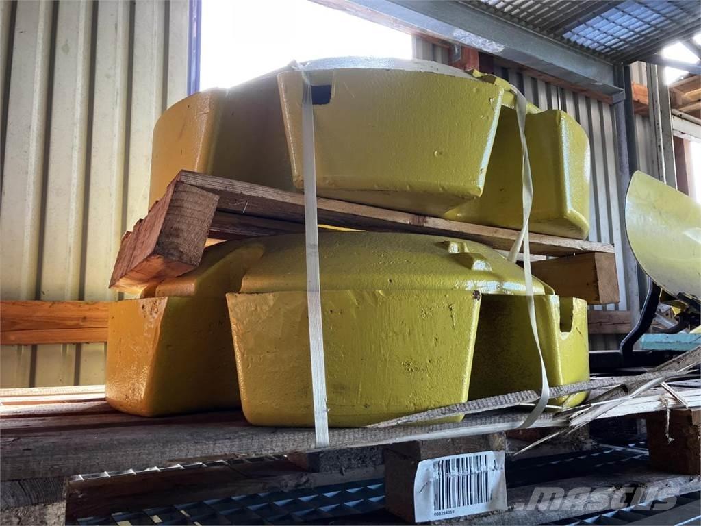 John Deere 620 kg Ostala dodatna oprema za traktore