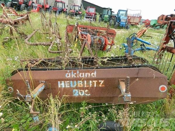  Heublitz 200 Okretači i sakupljači sena
