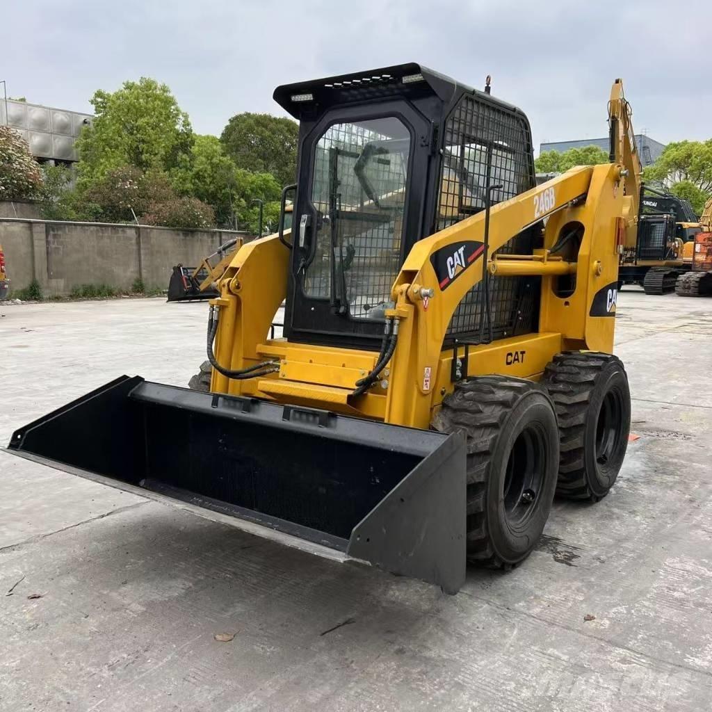 CAT 246 B Mini utovarivači