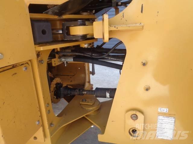 CAT 930 G Utovarivači na točkove