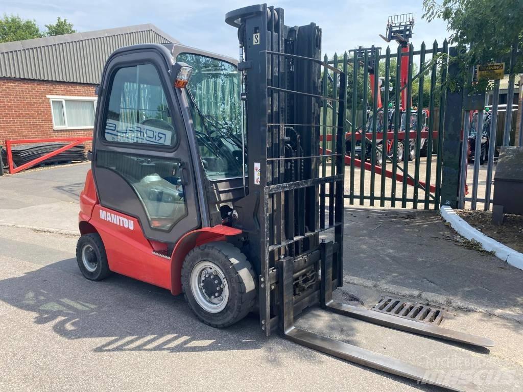 Manitou Mi25D Dizelski viljuškari