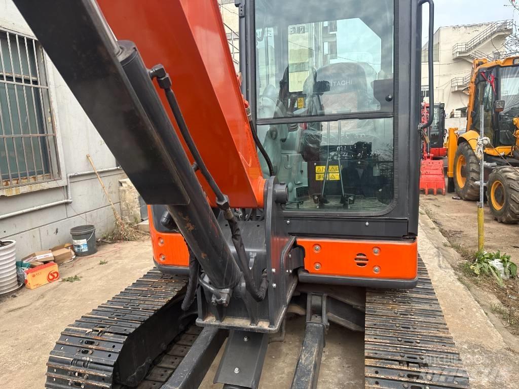 Hitachi ZX68USR-5A Mini bageri < 7t