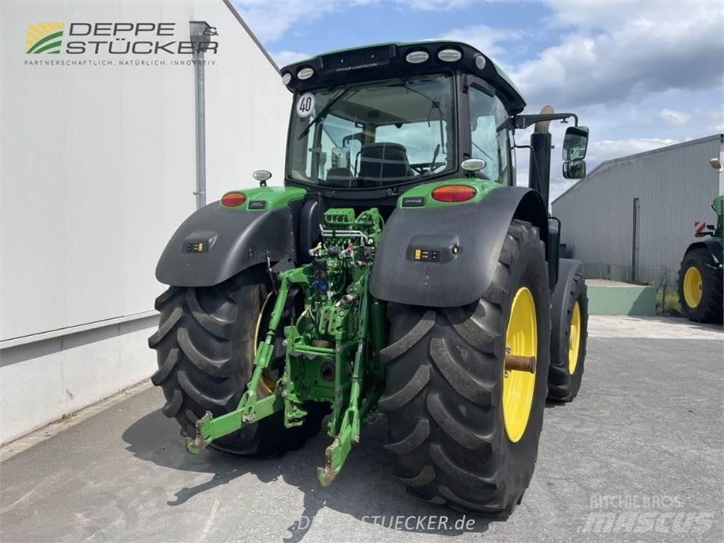 John Deere 6175R Traktori