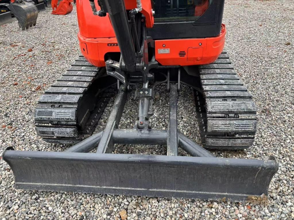 Komatsu PC 40 MR Mini bageri < 7t