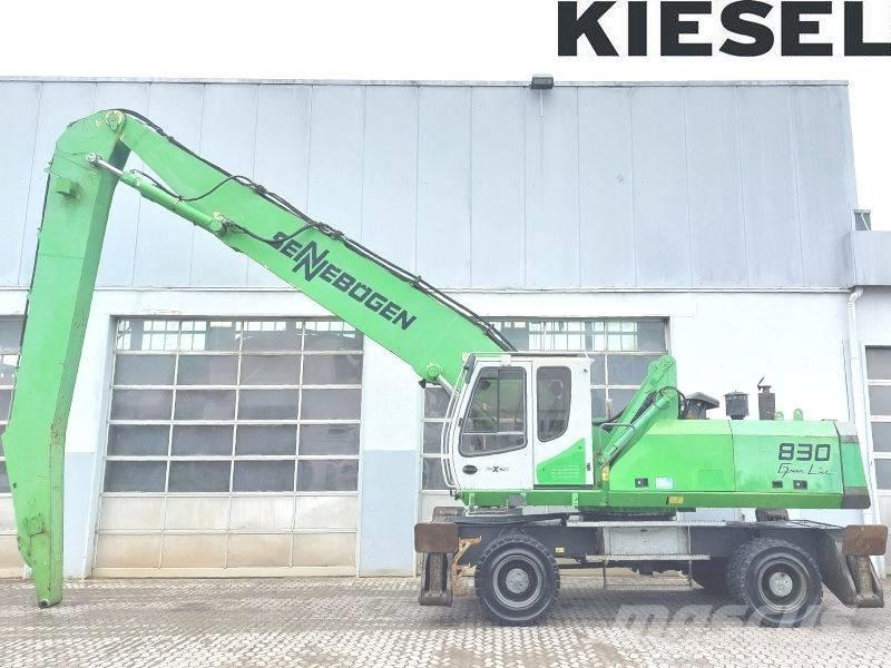 Sennebogen 830 Bageri za prenos primarnih/sekundarnih sirovina