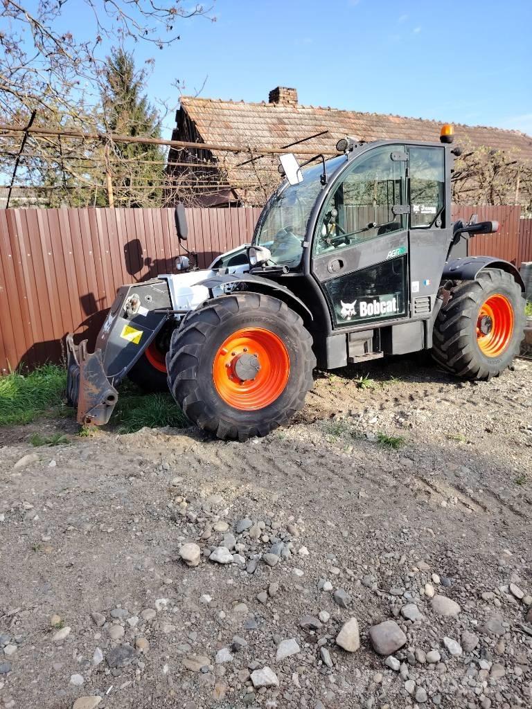 Bobcat TL 38.70 Agri Teleskopski viljuškari