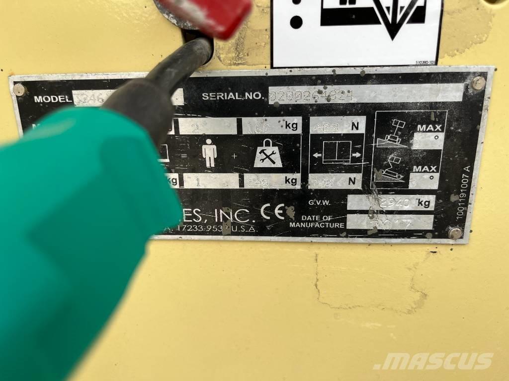 JLG 3246 ES Makazaste platforme