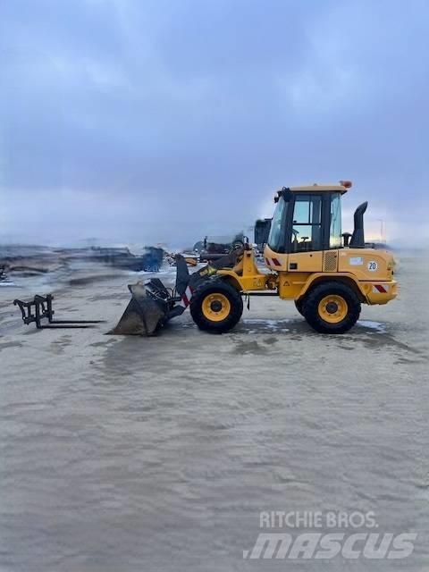 Volvo L 30 G Utovarivači na točkove