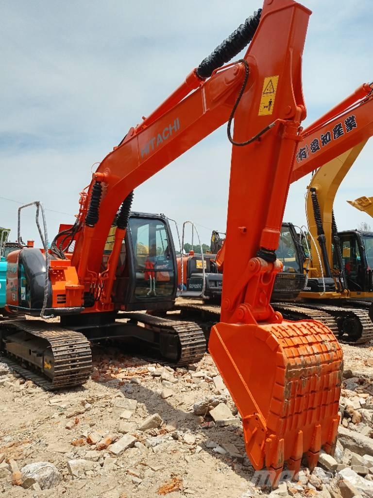 Hitachi ZX 135 U-5 Bageri guseničari
