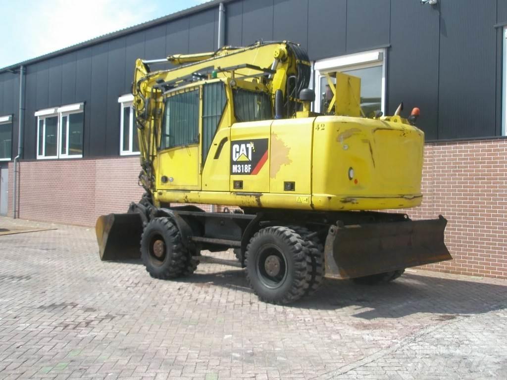CAT M318F Bageri točkaši